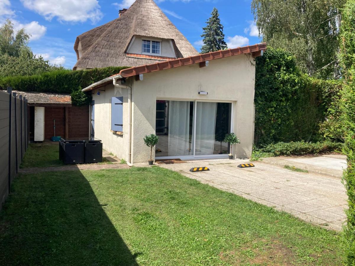 Mini Maison - Oncy Detend Oncy-sur-Ecole Exterior foto